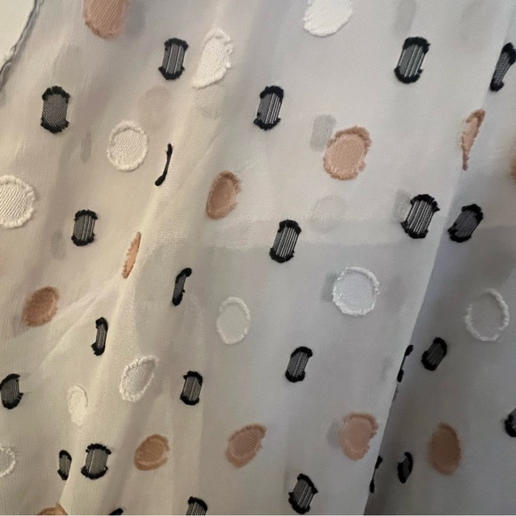 CURRENT AIR LOS ANGELES SHEER  V NECK  TOP. SIZE SMALL WITH ATTACHED CAMISOLE - Picture 4 of 11